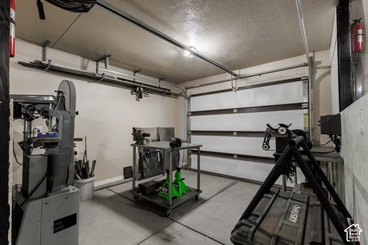 Work shop area in garage