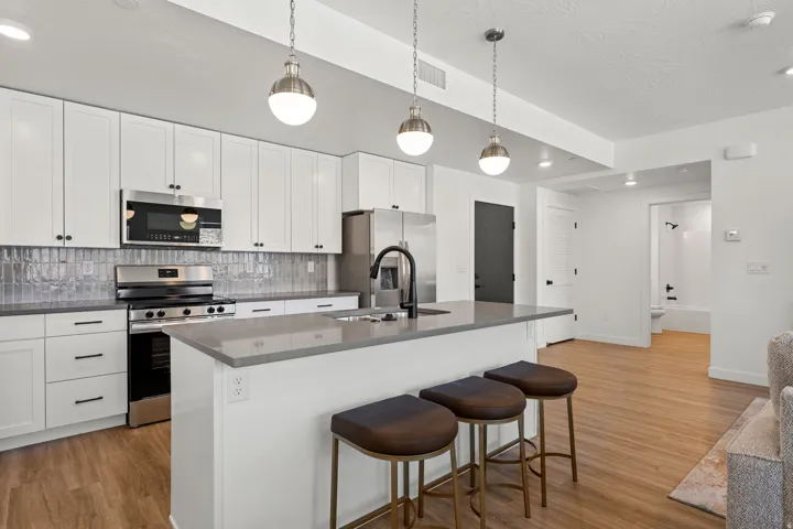 221 N Cliff Side Dr #k303, Hurricane, Utah 84737
