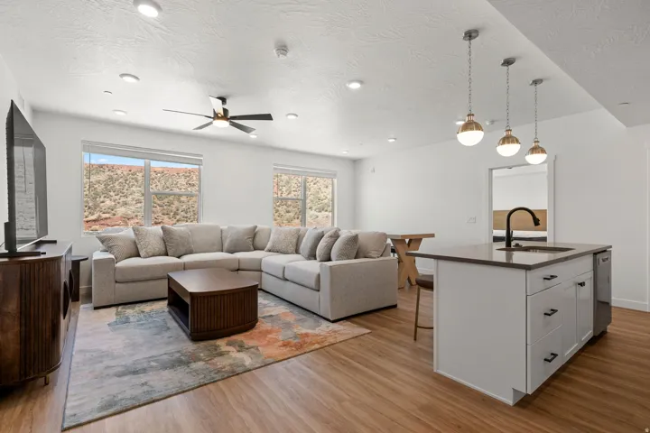 221 N Cliff Side Dr #k303, Hurricane, Utah 84737