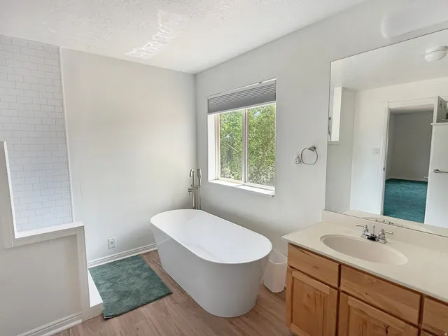 190 E 600 N, Ferron, Utah 84523