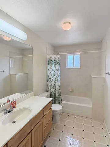190 E 600 N, Ferron, Utah 84523