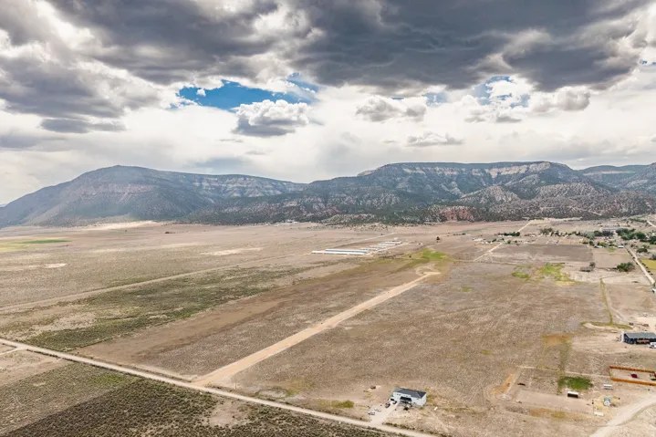 800 E 14250 N, Wales, Utah 84667