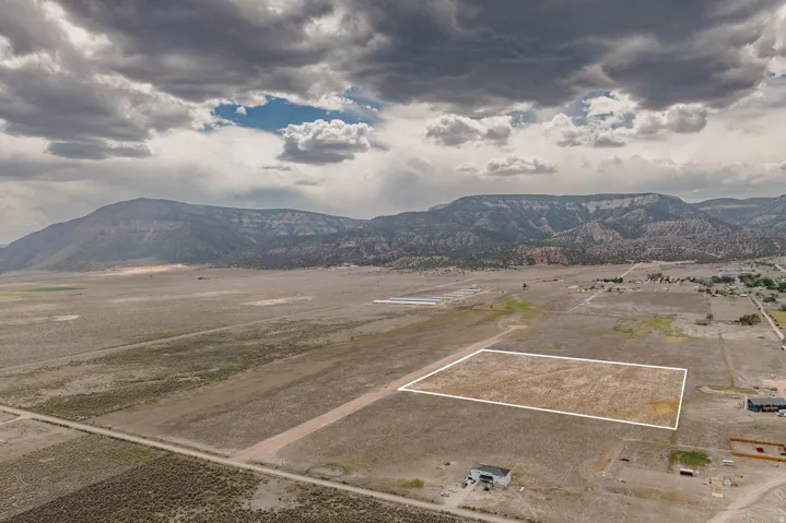 805 E 14250 N, Wales, Utah 84667