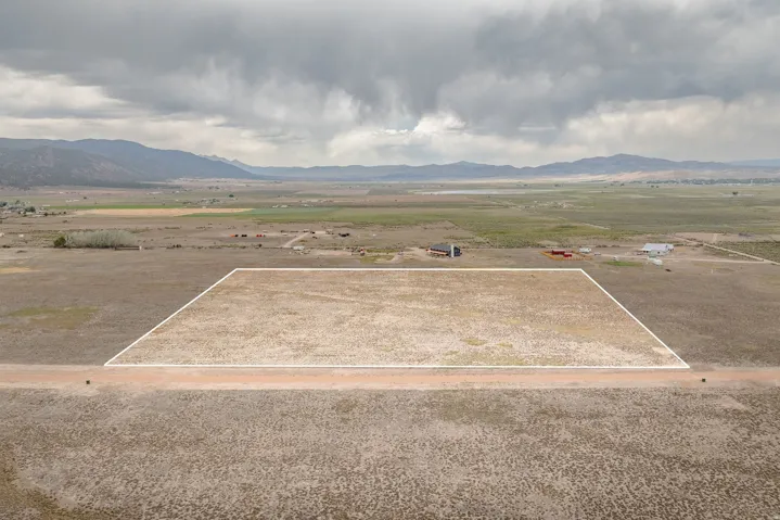 805 E 14250 N, Wales, Utah 84667