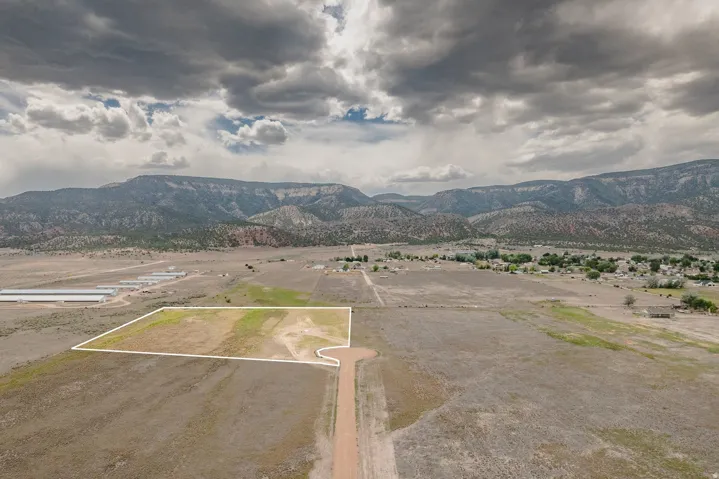 580 E 14250 N, Wales, Utah 84667