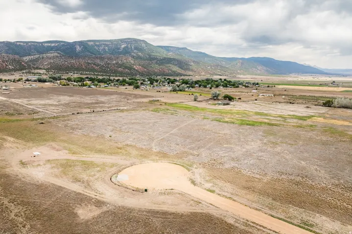 585 E 14250 N, Wales, Utah 84667