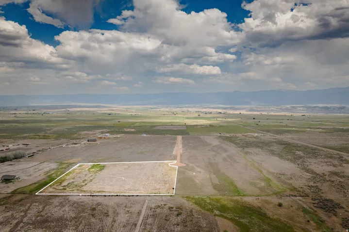 585 E 14250 N, Wales, Utah 84667