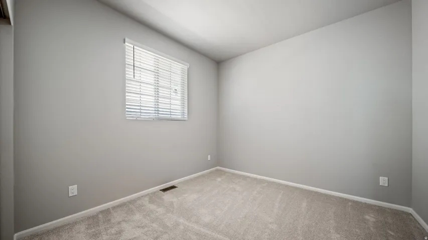 7057 N Obsidian Way, Eagle Mountain, Utah 84005