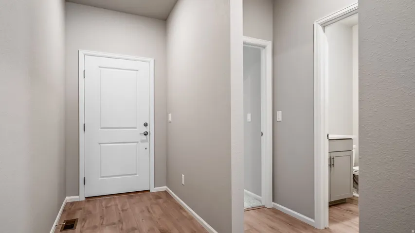 7057 N Obsidian Way, Eagle Mountain, Utah 84005