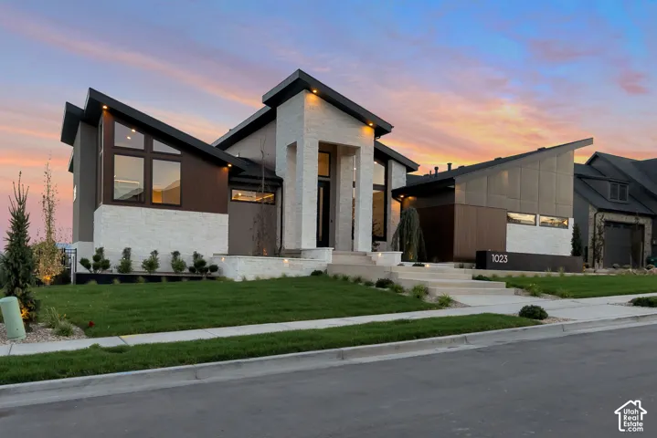 1023 W Reining Way, Riverton, Utah 84065