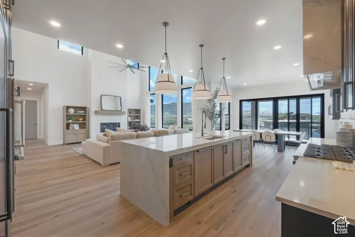 1023 W Reining Way, Riverton, Utah 84065