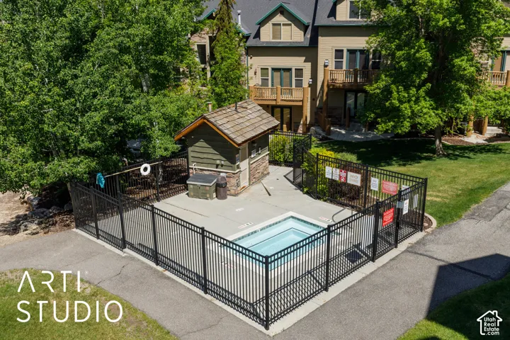Secluded hot tub area just steps from Unit 1107