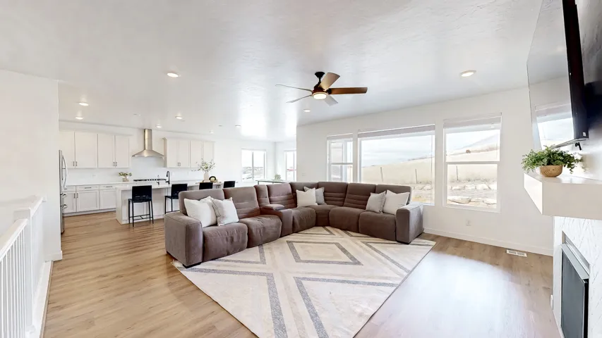 872 W Union Bench Dr, Mapleton, Utah 84664