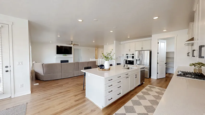 872 W Union Bench Dr, Mapleton, Utah 84664
