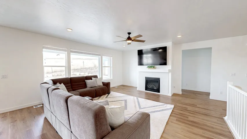 872 W Union Bench Dr, Mapleton, Utah 84664