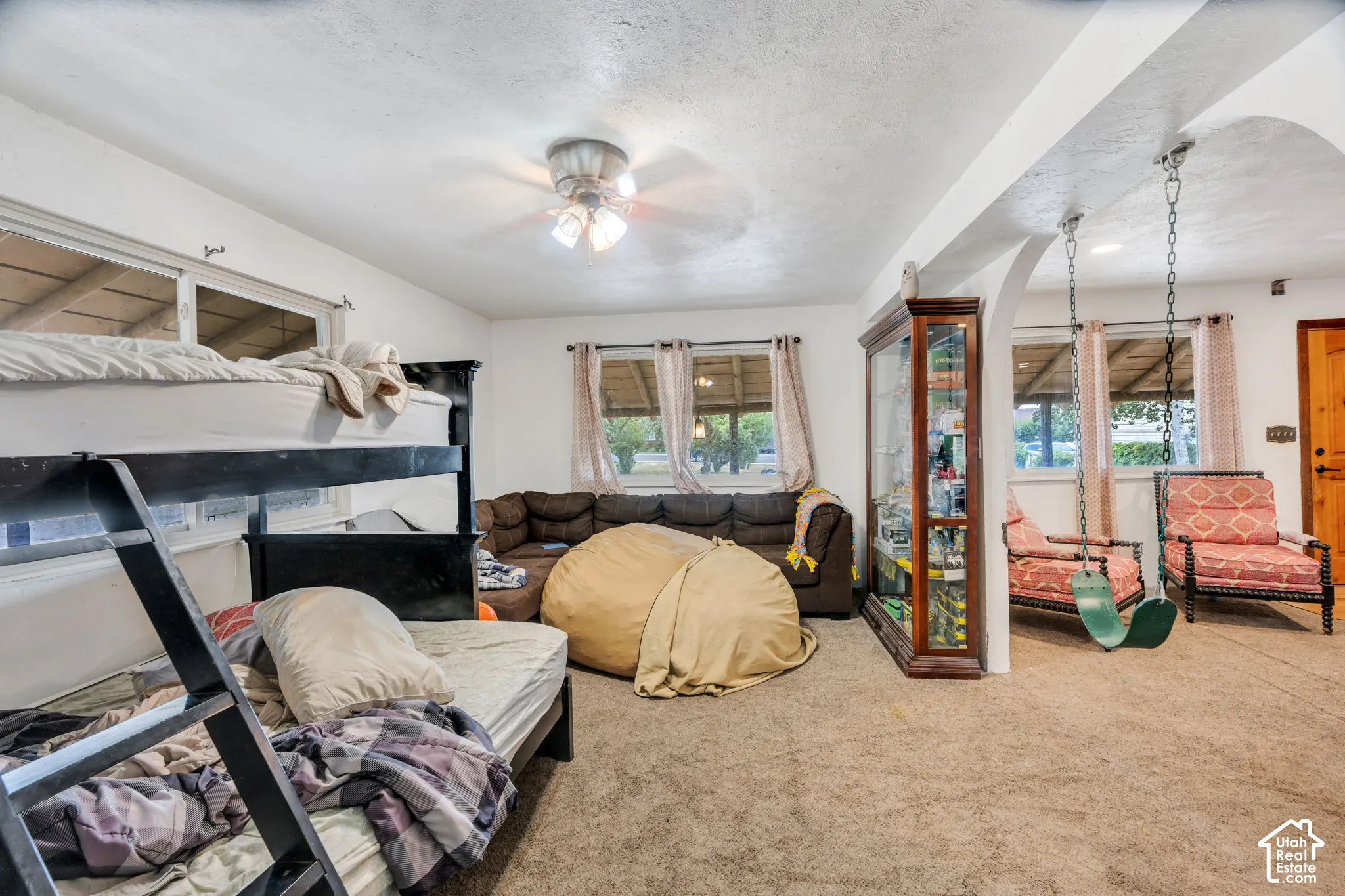 Flexible bedroom space