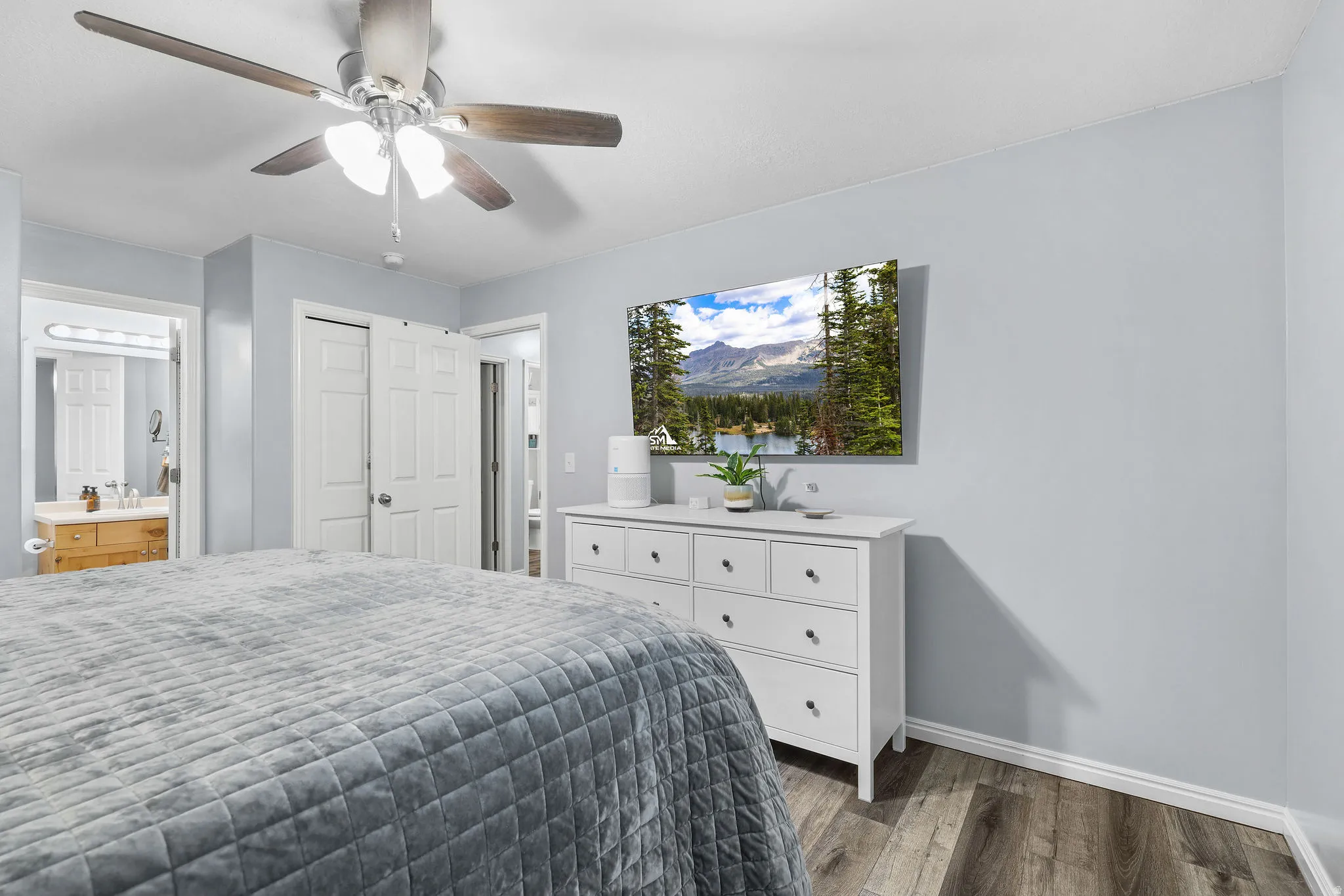 Master bedroom
