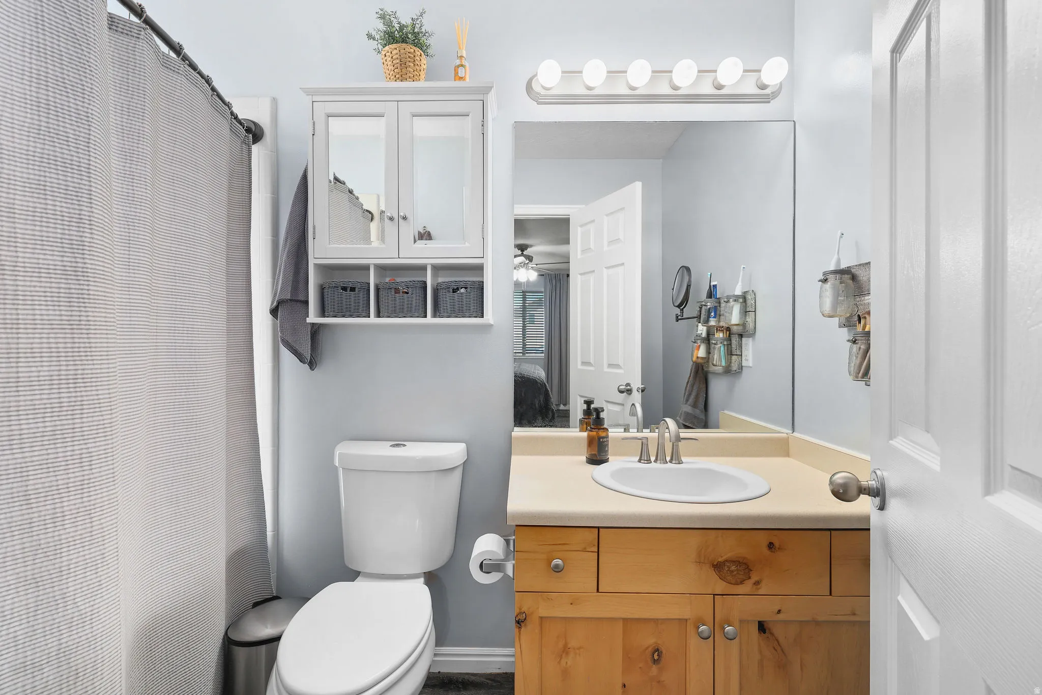 Attached Master bathroom