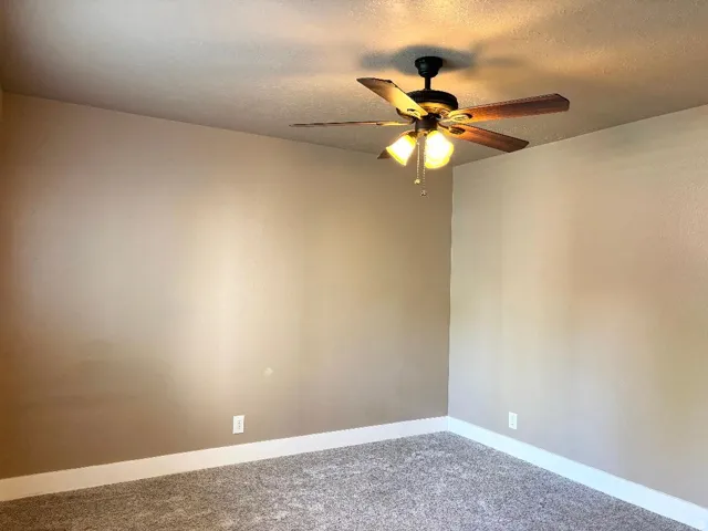 BEDROOM HAS A CEILING FAN!