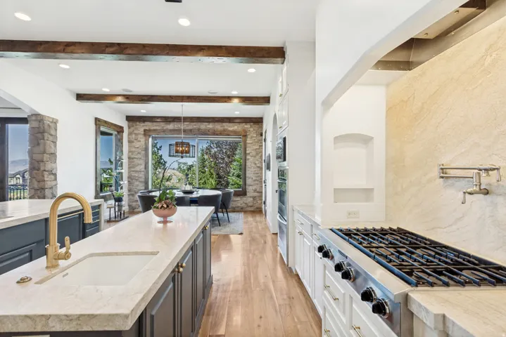 12527 N Wildflower Ln, Highland, Utah 84003