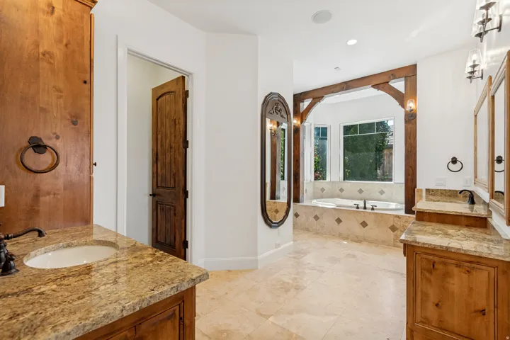 12527 N Wildflower Ln, Highland, Utah 84003