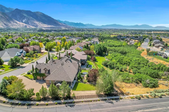 12527 N Wildflower Ln, Highland, Utah 84003