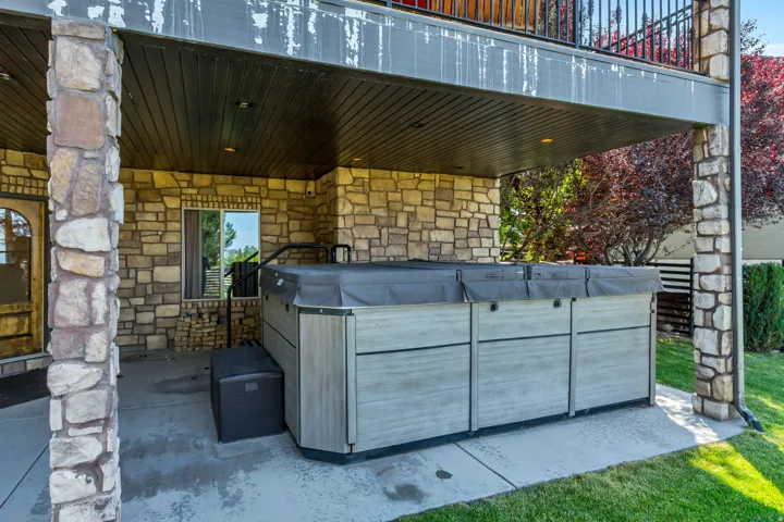 12527 N Wildflower Ln, Highland, Utah 84003