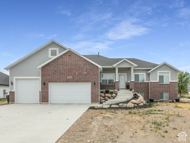 2543 W 3100 N, Farr West, Utah 84404