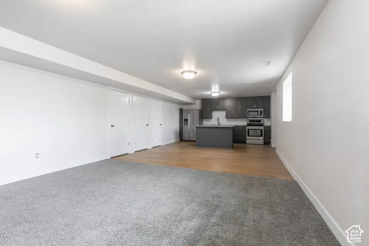 2543 W 3100 N, Farr West, Utah 84404