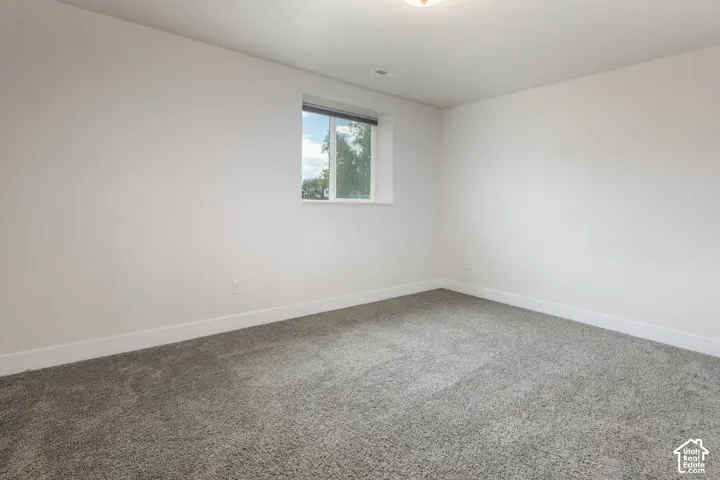 2543 W 3100 N, Farr West, Utah 84404