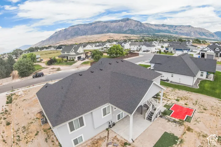 2543 W 3100 N, Farr West, Utah 84404