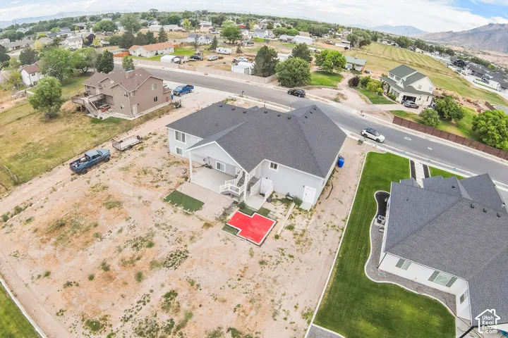 2543 W 3100 N, Farr West, Utah 84404