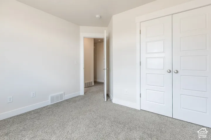 2543 W 3100 N, Farr West, Utah 84404