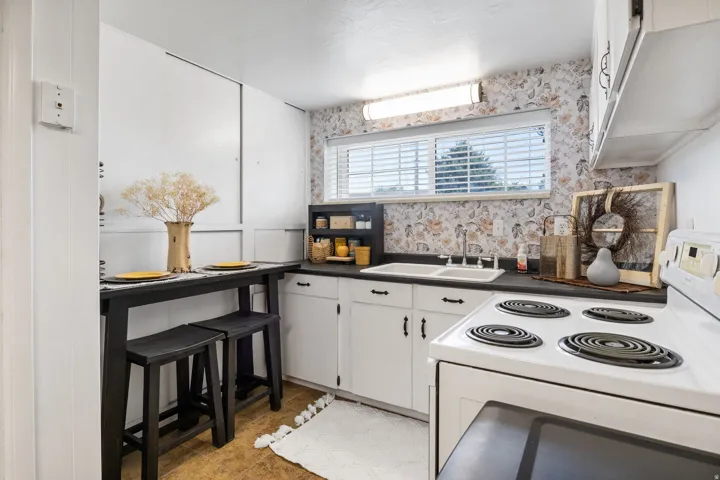 241 E 600 N, Lehi, Utah 84043