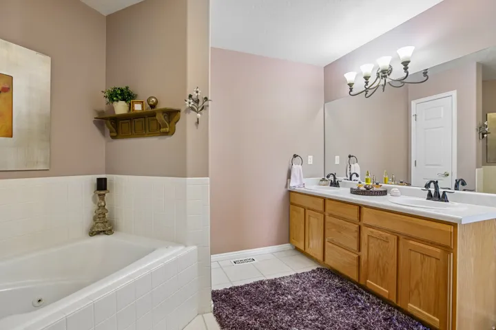 175 S Country Ct, Grantsville, Utah 84029