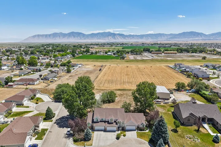 175 S Country Ct, Grantsville, Utah 84029