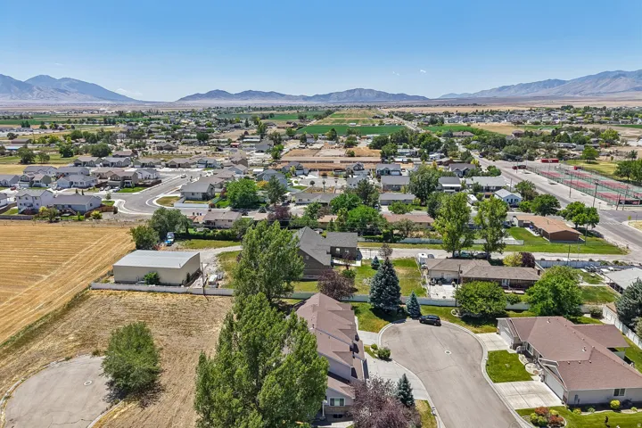 175 S Country Ct, Grantsville, Utah 84029
