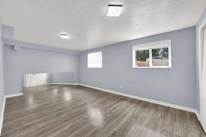 Empty room