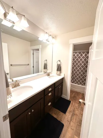 6113 Park Meadow Dr, Mountain Green, Utah 84050