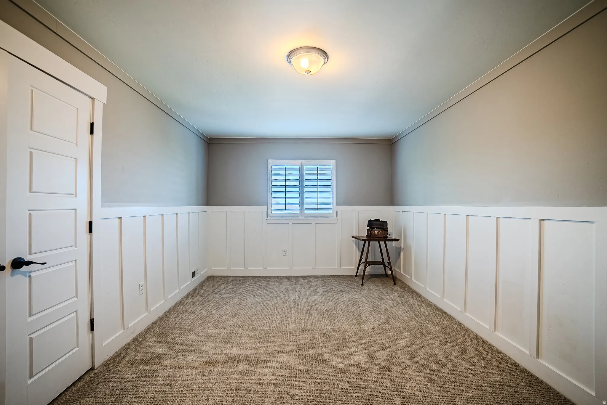 Empty room