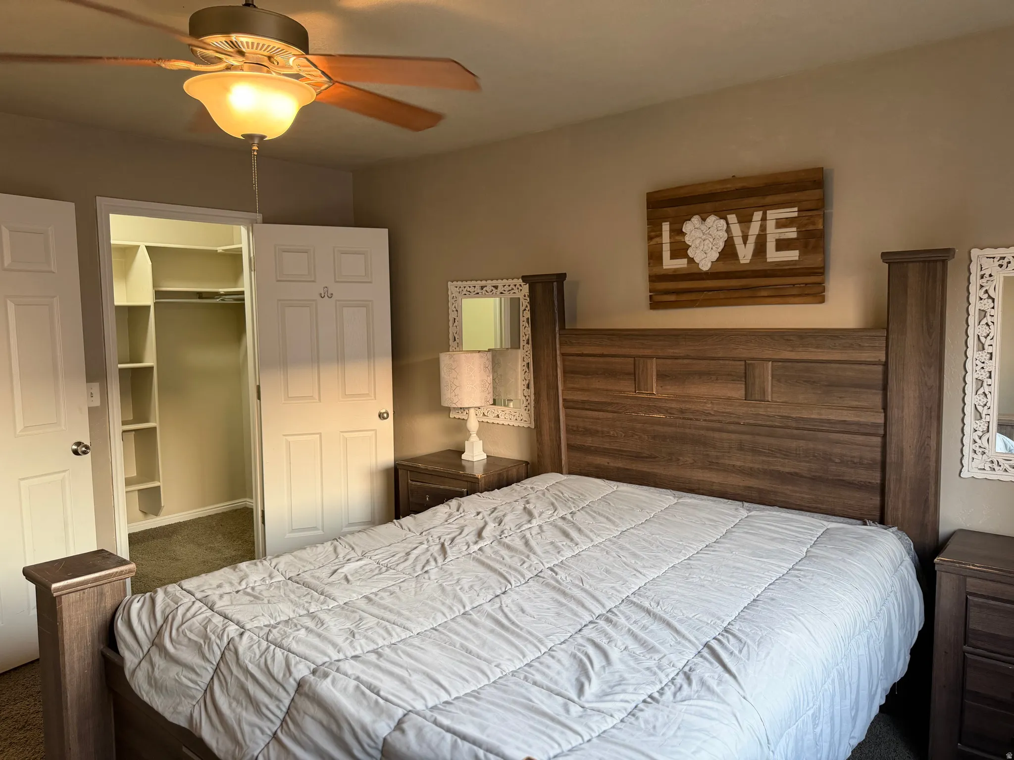 Primary Bedroom, walk-in closet