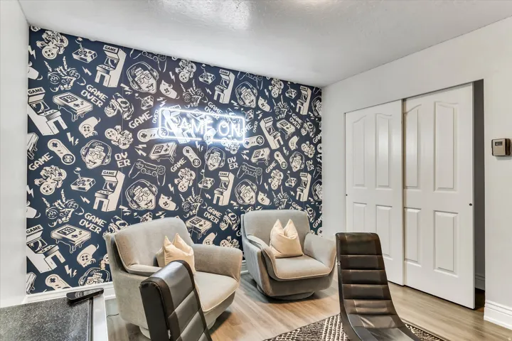 8744 S Danish Rd, Sandy, Utah 84093