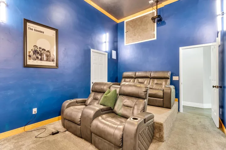 8744 S Danish Rd, Sandy, Utah 84093