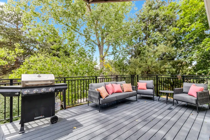 8744 S Danish Rd, Sandy, Utah 84093