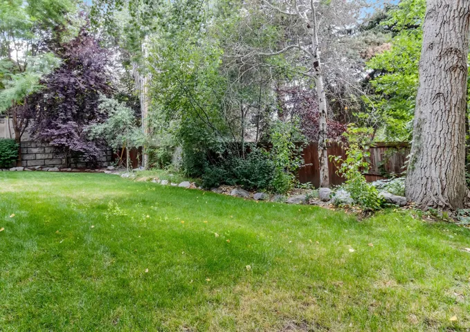 8744 S Danish Rd, Sandy, Utah 84093
