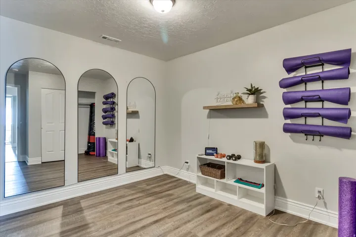 8744 S Danish Rd, Sandy, Utah 84093