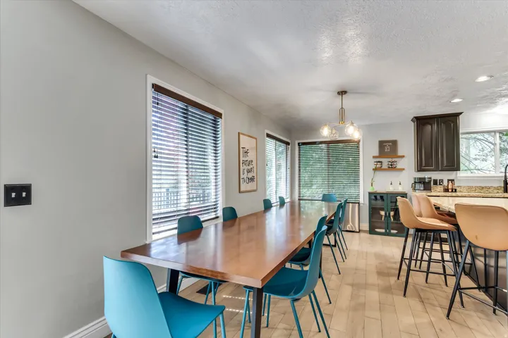 8744 S Danish Rd, Sandy, Utah 84093