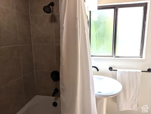 Upstairs Bathroom
