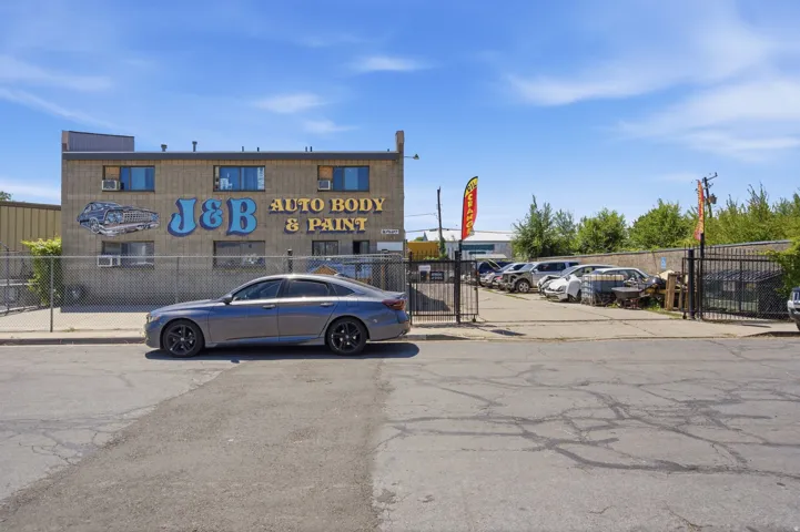 Outdoor building