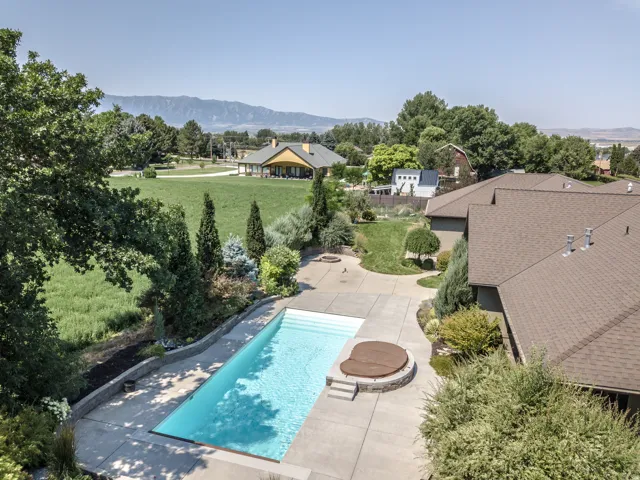 2410 N 870 E, North Logan, Utah 84341